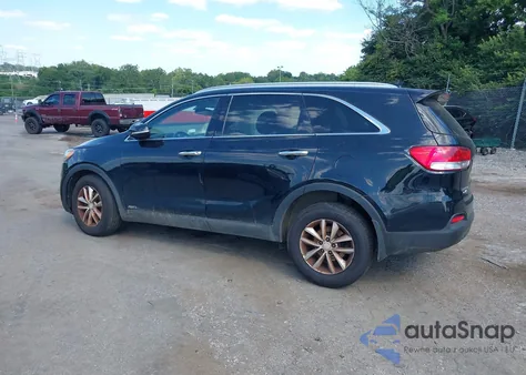 2018 Kia Sorento 2.4L Lx z USA, uszkodzony, nr VIN 5XYPGDA31JG400672
